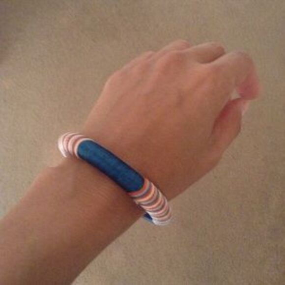 Colorful Bracelet - Picture 3 of 3